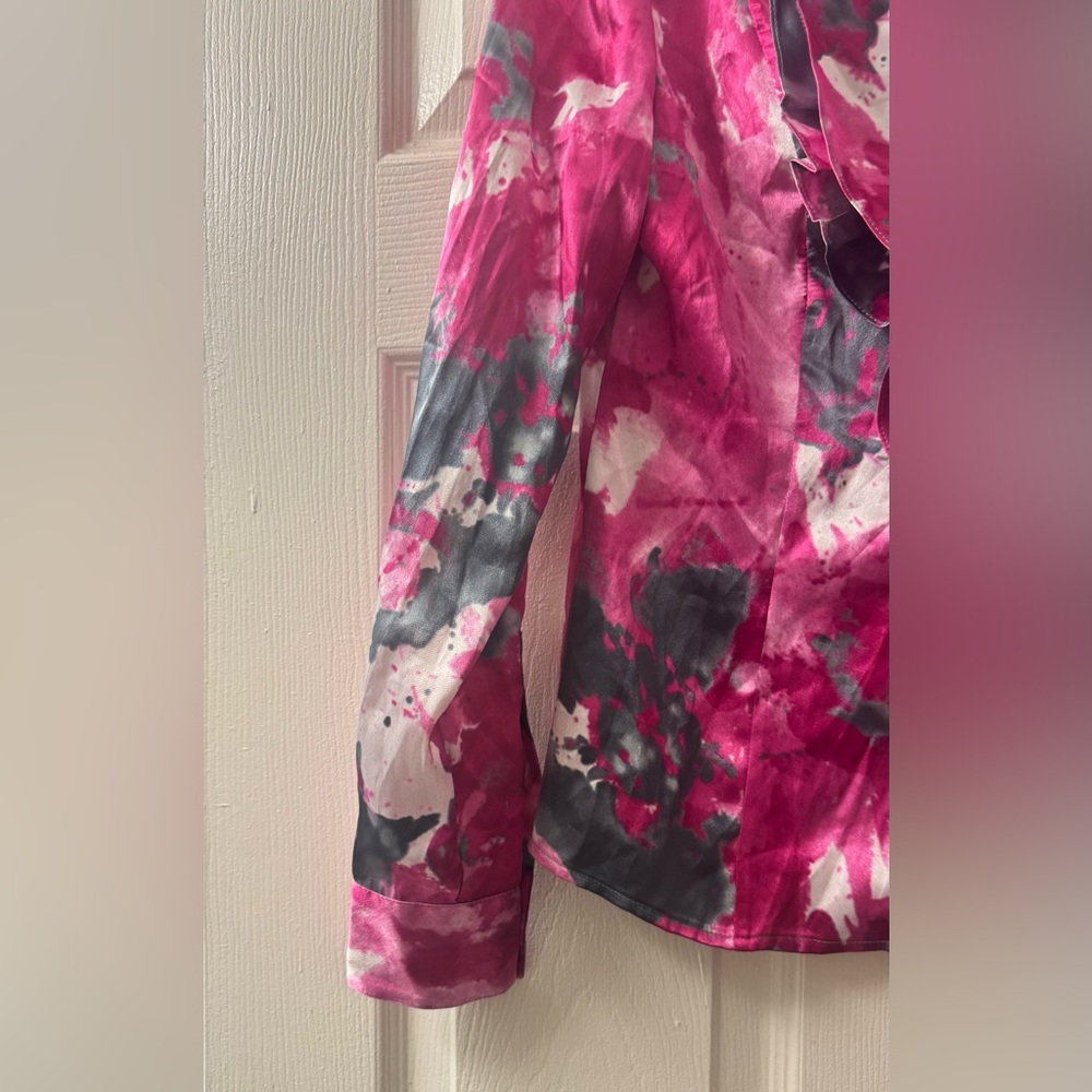 Jones New York Pink and Gray Patterned Blouse - Picture 3 of 8